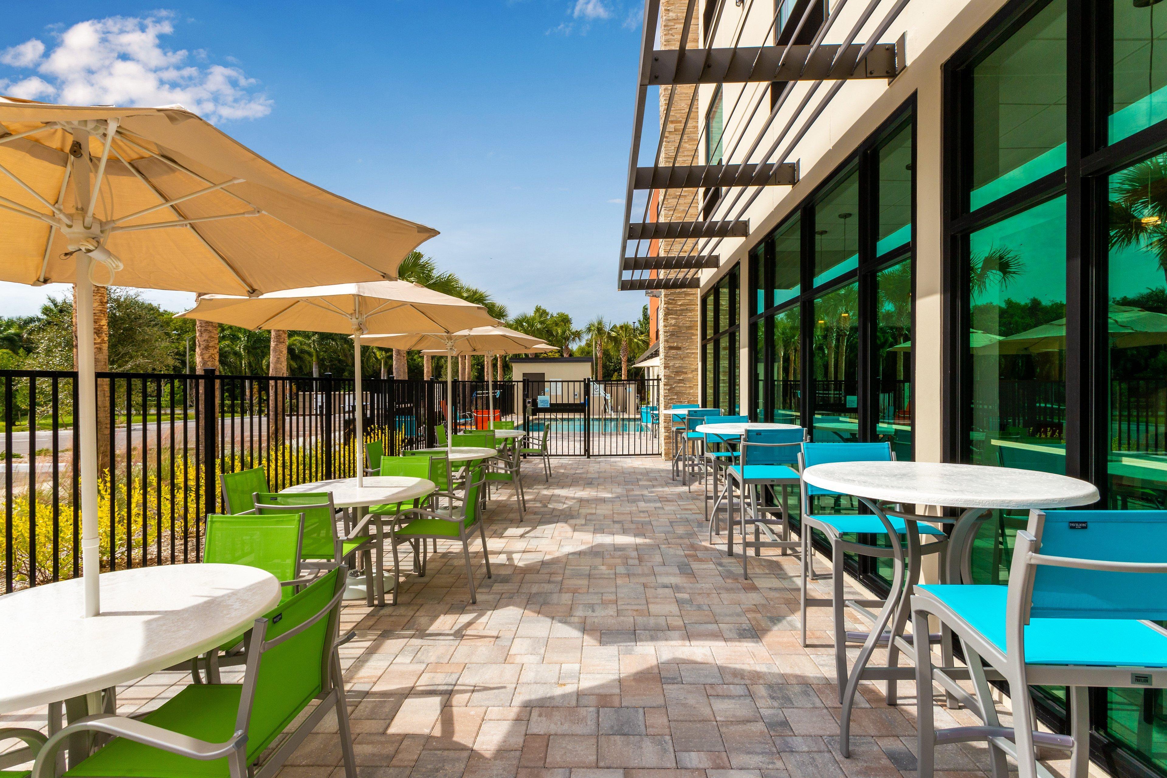 Holiday Inn Express & Suites Ft Myers Beach-Sanibel Gateway By Ihg Fort Myers Beach Buitenkant foto